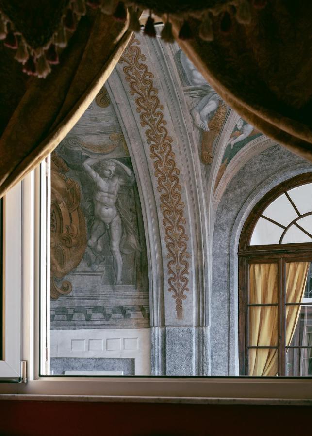 Carafa Di Maddaloni Residenza Di Charme Hotel Naples Luaran gambar