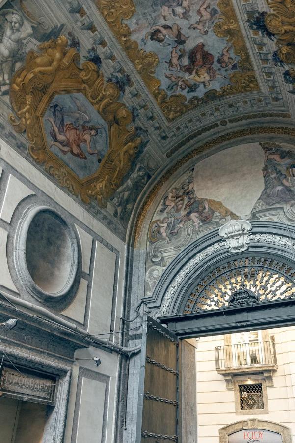 Carafa Di Maddaloni Residenza Di Charme Hotel Naples Luaran gambar
