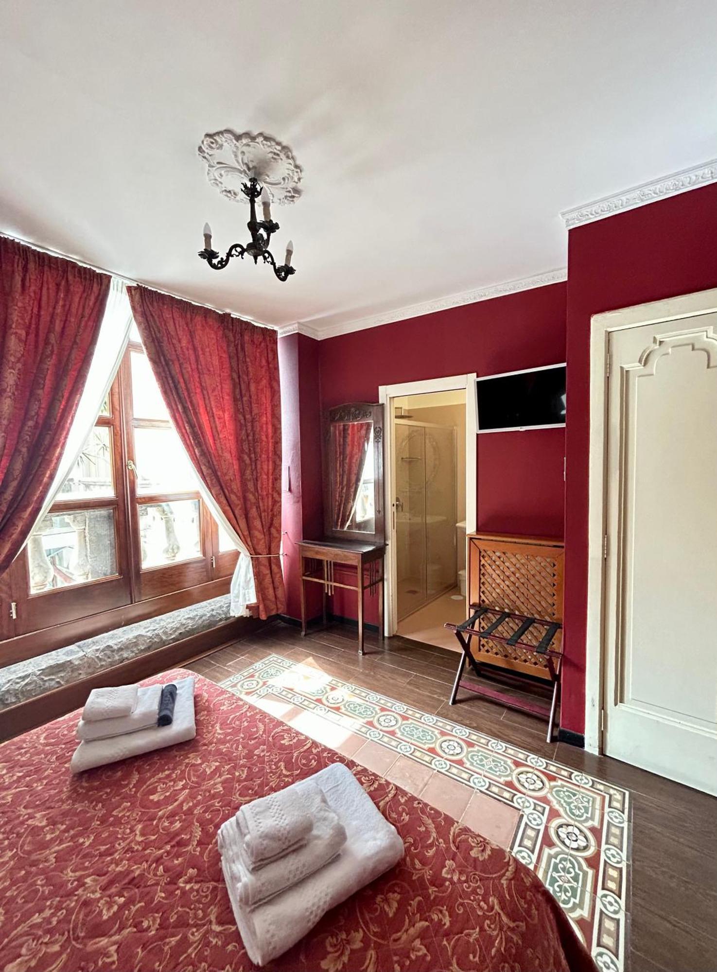 Carafa Di Maddaloni Residenza Di Charme Hotel Naples Luaran gambar